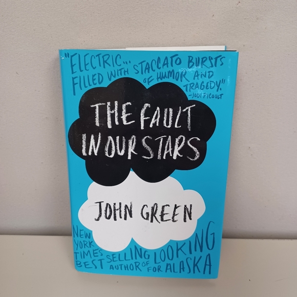 Book - The Fault in our Stars- Hardcover novel by John Green - Picture 5 of 5